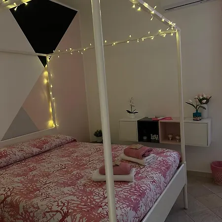 فندق مبيت وإفطار Il Corallo تيراتشينا